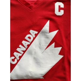 Men's Red #99 Maple Ice Hockey Sweatshirt - Breathable Loose Fit V-Neck with Gretzky Embroidered Design & Canadian Maple Leaf, Sporty Casual Streetwear for All Seasons, Machine Washable, Seasonal Attire, Embroidered Detailing